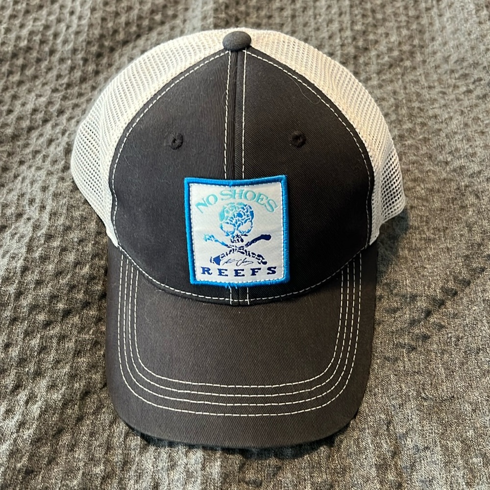 Kenny Chesney, no shoes nation hat